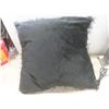 Image 9 : Eight Toss Cushions