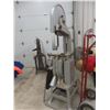 Image 7 : Craftex 18" Wood Band Saw, 2 HP