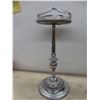 Image 8 : Vintage Stand-Up Chrome-Finish Ashtray