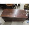Image 14 : Cedar Hope Chest, Approx. 24" X 20" X 44".