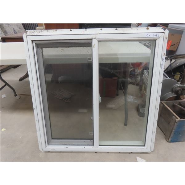 Slider Window Dual Pane with Brick Mould. 35   X 35  