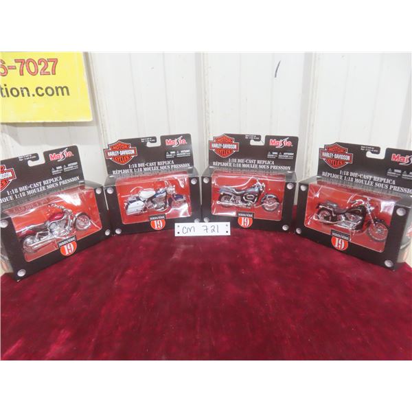 Four 1:18-Scale Harley-Davidson Motorcycles