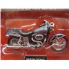 Image 4 : Four 1:18-Scale Harley-Davidson Motorcycles