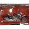 Image 8 : Four 1:18-Scale Harley-Davidson Motorcycles