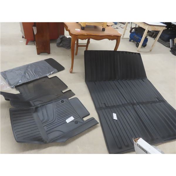 Floor Mats and Truck Bed Mat