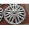 Image 4 : Set of Four Volkswagen 15" Hubcaps for 2010 Golf