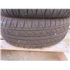 Image 11 : Four 195/65 R15 Tires