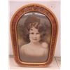 Image 5 : Vintage 18" x 12" Convex Picture Frame and Two 6" x 6" Flower Pictures