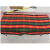 Image 3 : Vintage 100% Wool Plaid Throw Blanket (Plessisville, Quebec)