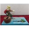 Image 3 : Vintage Cast Iron Mechanical Coin Bank “Fisherman – The One That Got Away,” Working Condition