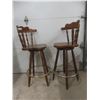 Image 2 : Two Bar Stools
