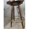 Image 3 : Two Bar Stools
