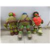 Image 3 : Eight TMNT Play Figures