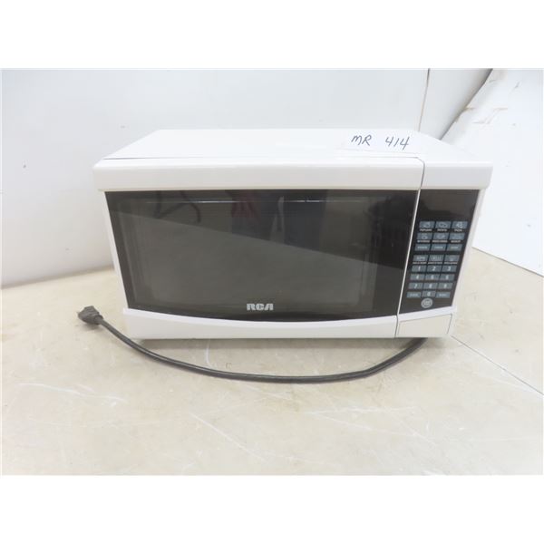 RCA Microwave, 1100 Watts