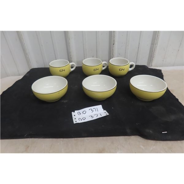 Vintage Canadian National Railway CNR Soup Bowls and Mugs, 1950s–60s