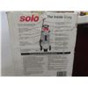 Image 8 : Solo Rollabout Sprayer, 3 Gallons