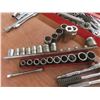 Image 17 : Ratchets: 1/4", 3/8" and 1/2" Drive; Sockets Metric & SAE; Extensions; Allen Key +