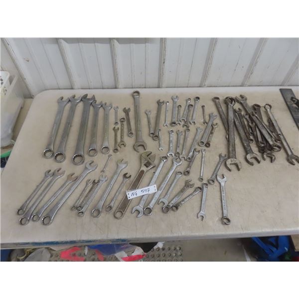 Wrenches: Metric and SAE Combination up to 1-1/4"