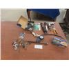 Image 1 : 4 Assorted Air Tools Including Ratchets, Drills, Air Chucks, Tire Gauge and 3/8" Lubricator