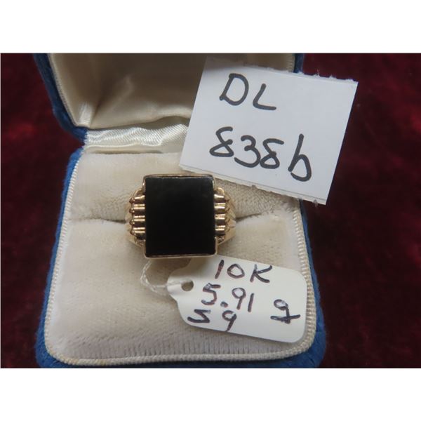 10K Gold Men's Ring, Size 9, Total Weight 5.91 Grams