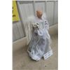 Image 3 : Angel Christmas Tree Topper Display