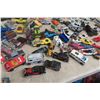Image 13 : Quantity of Hot Wheels/Matchbox/Others