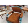 Image 6 : Barber Chair, Approximately 100 Years Old