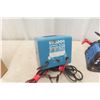 Image 3 : Battery Charger with Trickle Charge