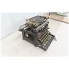 Image 6 : Underwood Manual Typewriter