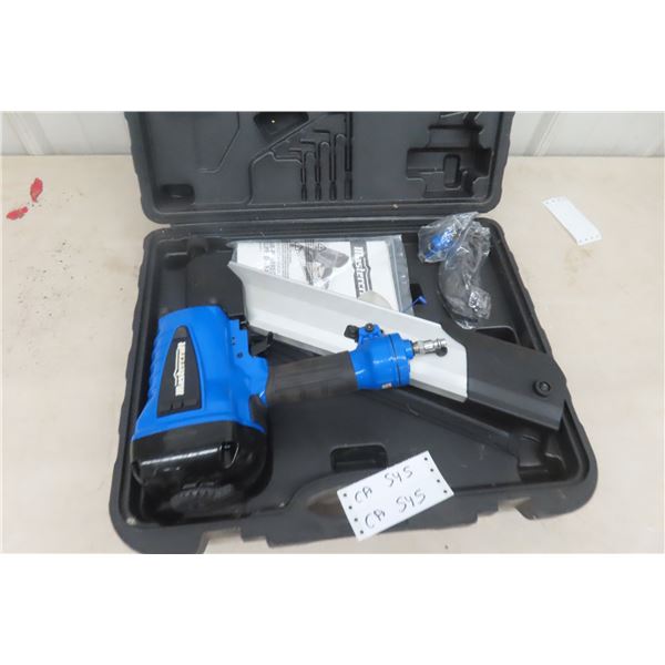 Mastercraft Air Roofing Nailer with Case, Appears New