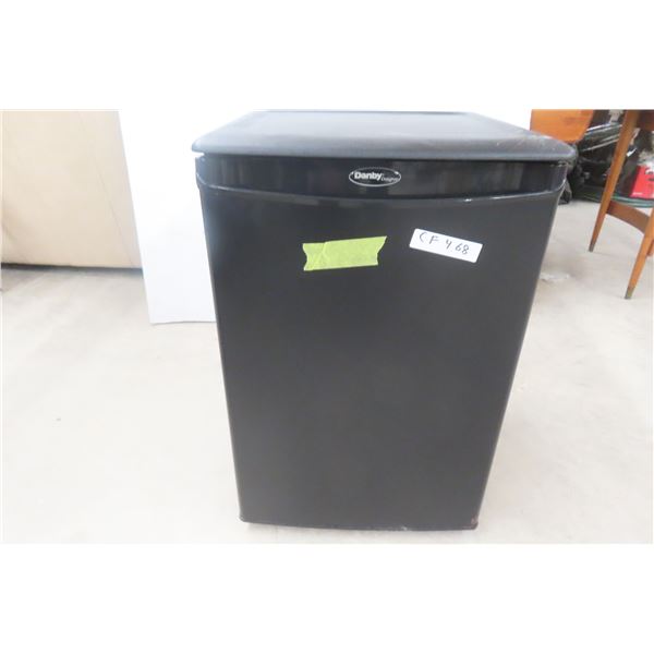 Danby Bar Fridge, 27" x 18" x 18"