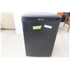 Image 1 : Danby Bar Fridge, 27" x 18" x 18"