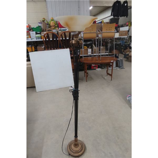 Modern European-Style Floor Lamp