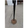 Image 6 : Modern European-Style Floor Lamp