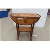 Image 1 : Extended-Size Drop-Leaf Stand, 25" x 23" x 21"