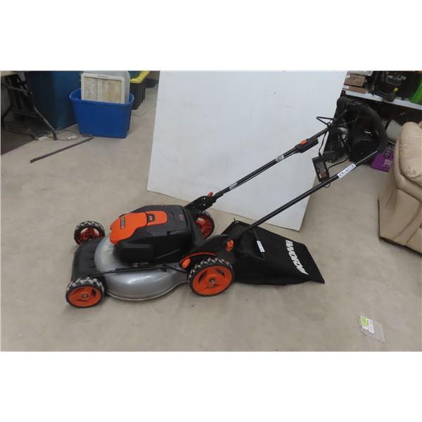 Worx Battery Push Mower with Charger and Bag