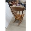 Image 7 : Wood Rocking Chair