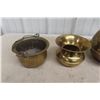 Image 4 : Two Brass Spittoons and Planter