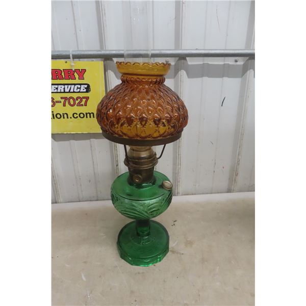 Aladdin Green Beehive Lamp with Chimney and Shade