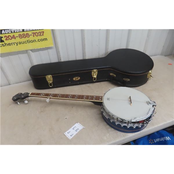 Beaver Creek Banjo with Hard Case
