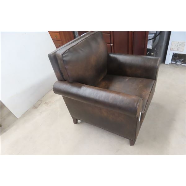 Leather/Leather-Style Living Room Arm Chair