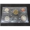 Image 10 : Five Canadian Uncirculated Coin Sets: 1991, 1992 (X2), 1993, 1994