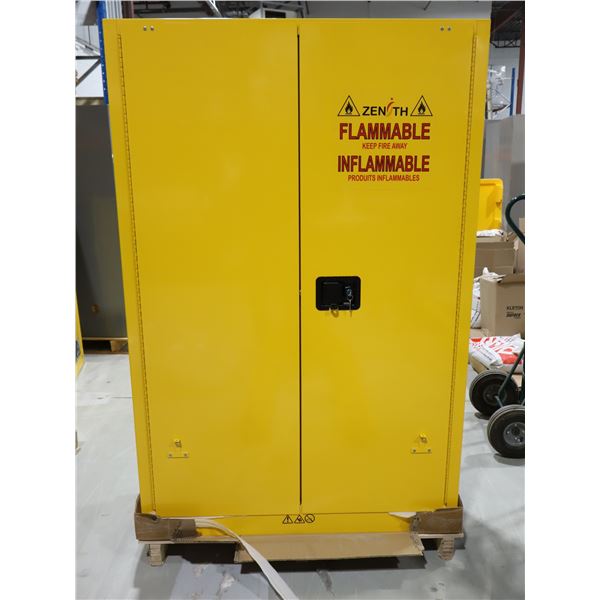 CABINET POUR PRODUITS INFLAMABLES ZENITH 43"x18"x66" (JAUNE) *AVEC BOSSES*