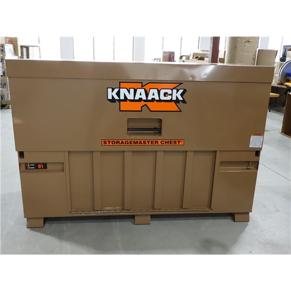 COFFRE AVEC RAMPE KNAACK STORAGEMASTER 72"x30"x49" *AVEC BOSSE*