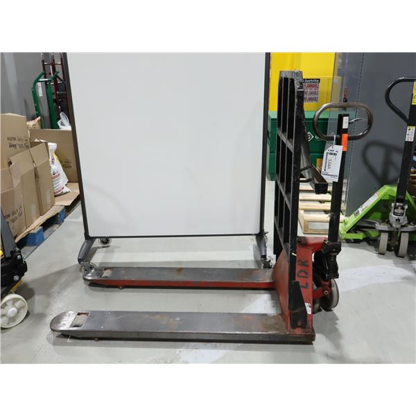 TRANSPALETTE JOHNSTON