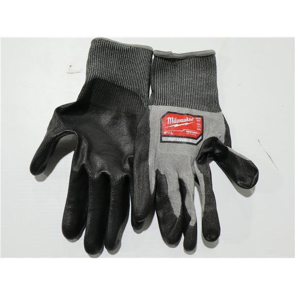 PAIRE DE GANTS MILWAUKEE  gr:XL