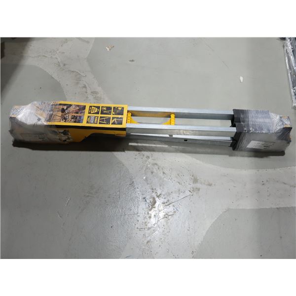 ENS DE 2 CHEVALETS DEWALT