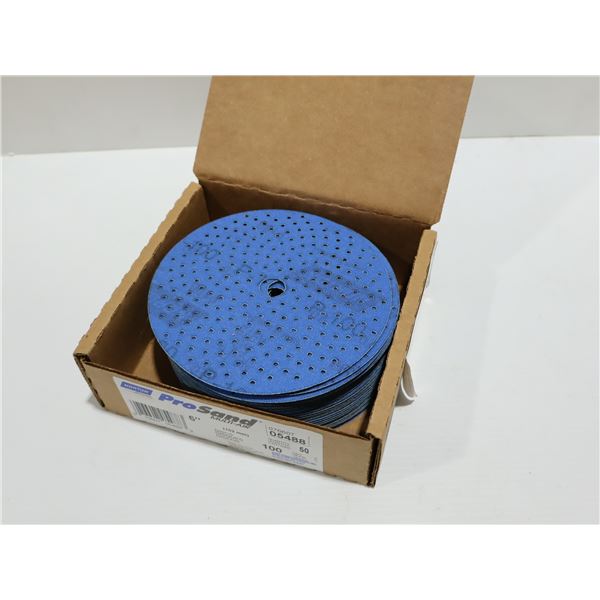 BTE DE +/- 50 DISQUES 6" NORTON 100grit