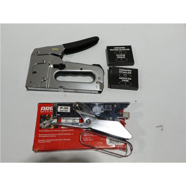 LOT DE 2 AGRAFEUSES ASST