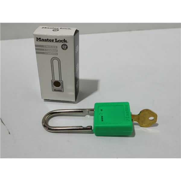 CADENAS EN PLASTIQUE MASTER LOCK #410KAGRN